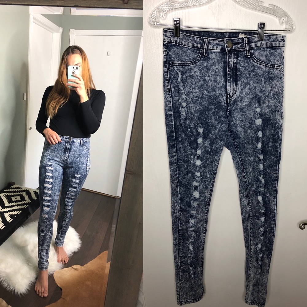 Distressed VIP jeans